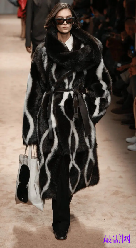 1763976360919532.png image.png